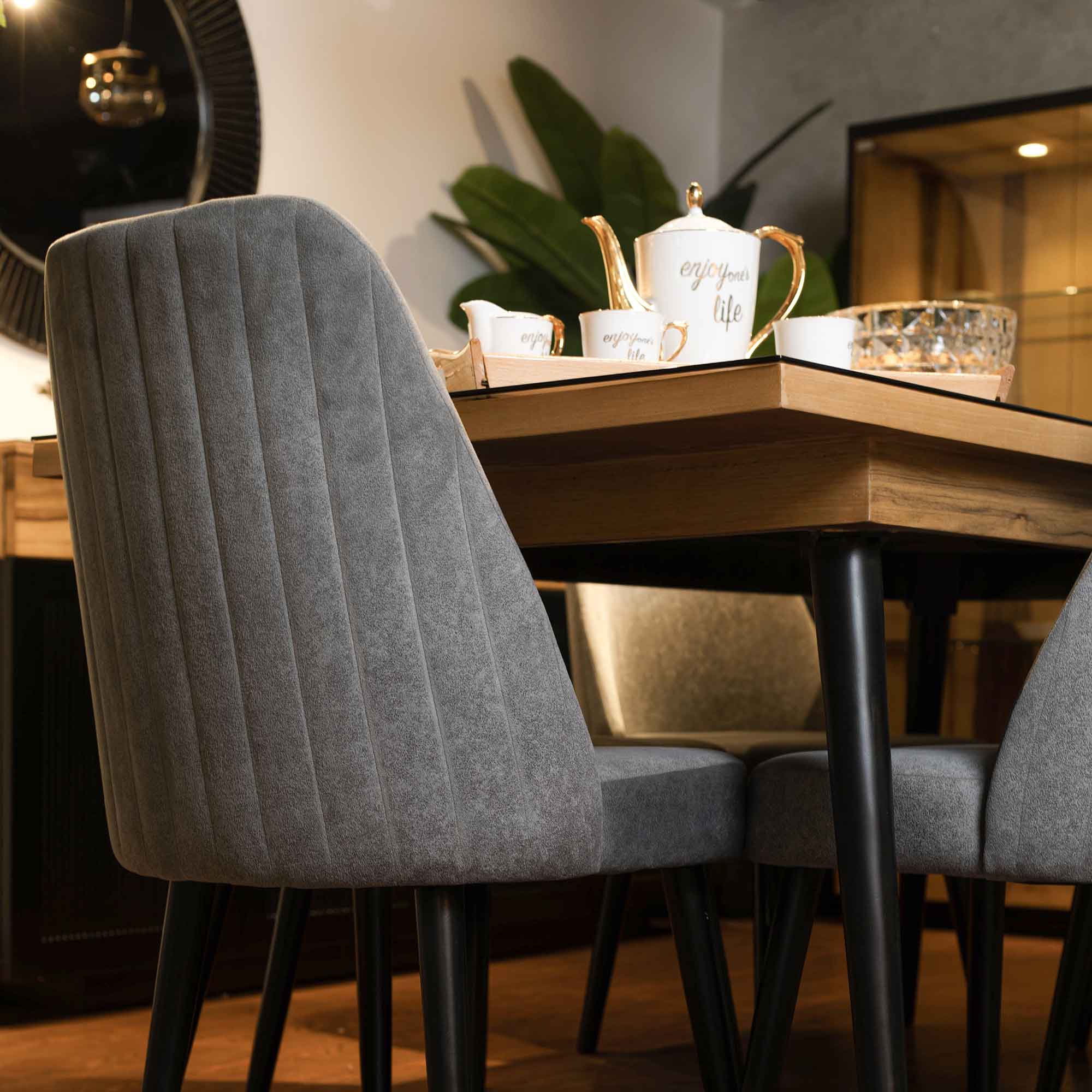 ELegant Dining chair