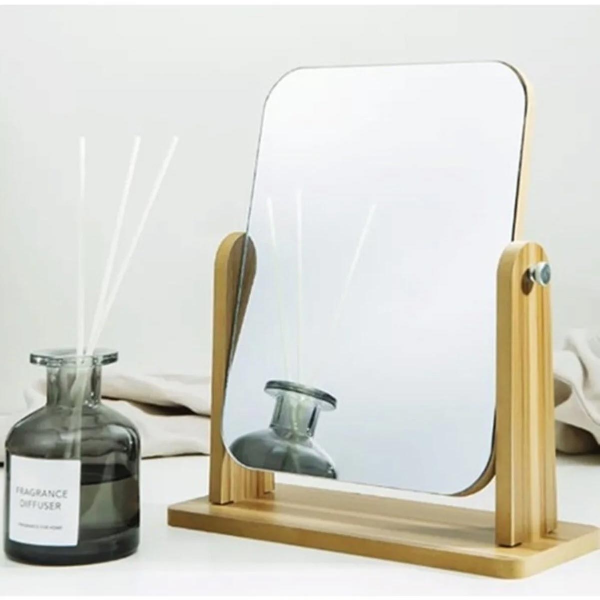 Eddie stand mirror